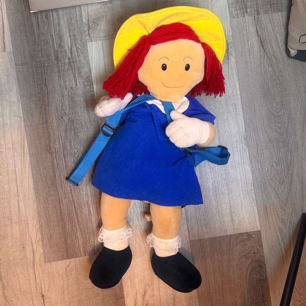 1997 Madeline Doll Backpack